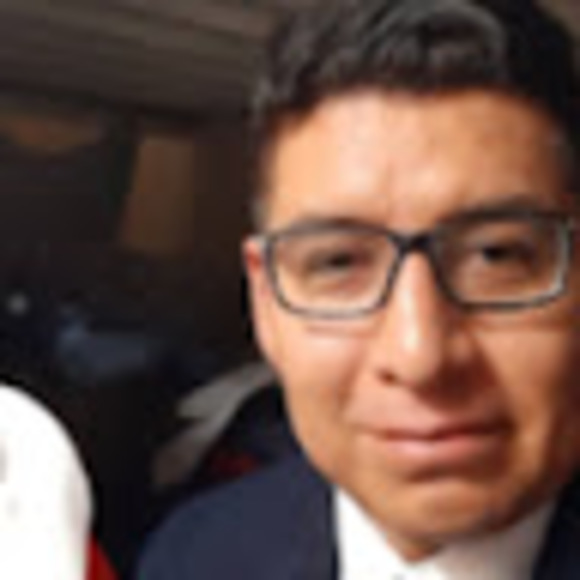 Meet your Posher, Erick delfin - Picture 1 of 1
